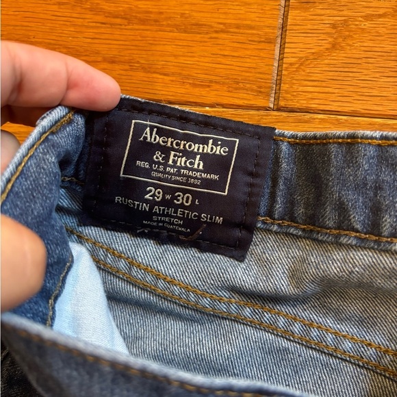 Abercrombie & Fitch Rustin Athletic Slim Jean Women’s Size 29 - Picture 3 of 5